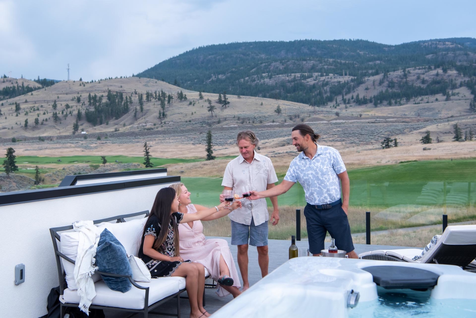 Tobiano — Video/Photo Gallery